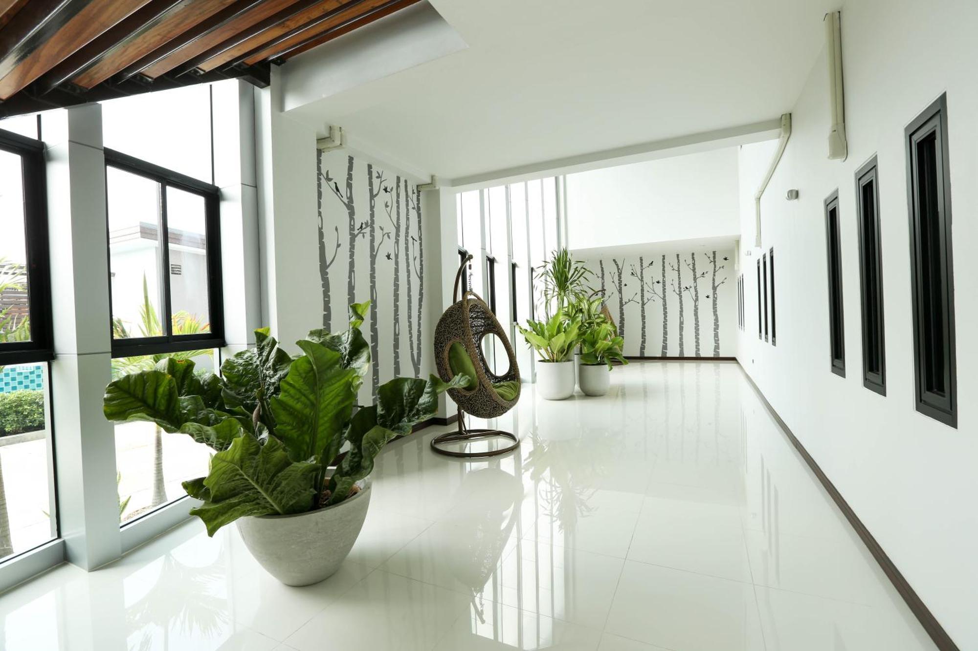 Socool Grand Hotel Nang Rong Екстериор снимка